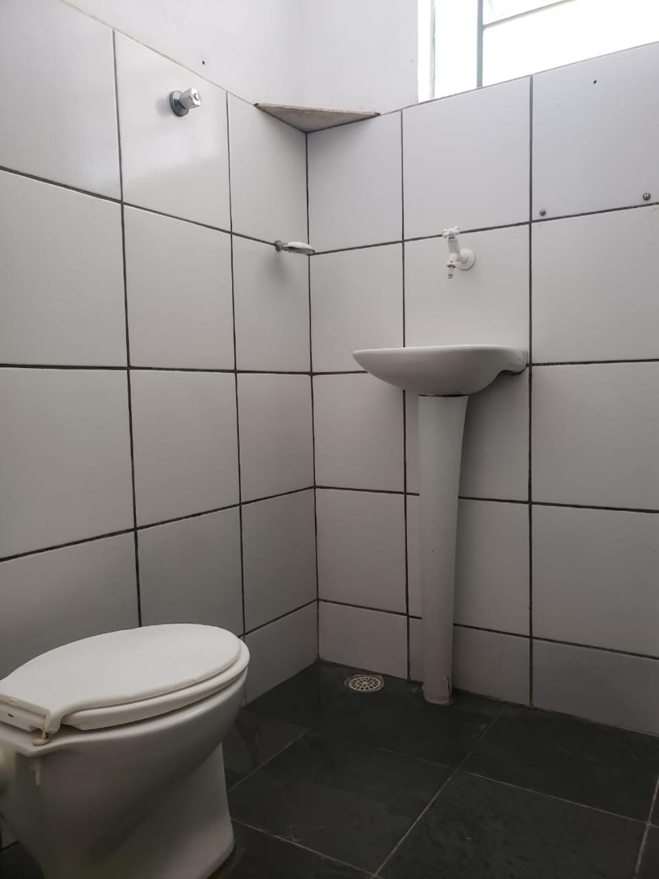 Seu Refugio Em Sao Thome Letras *